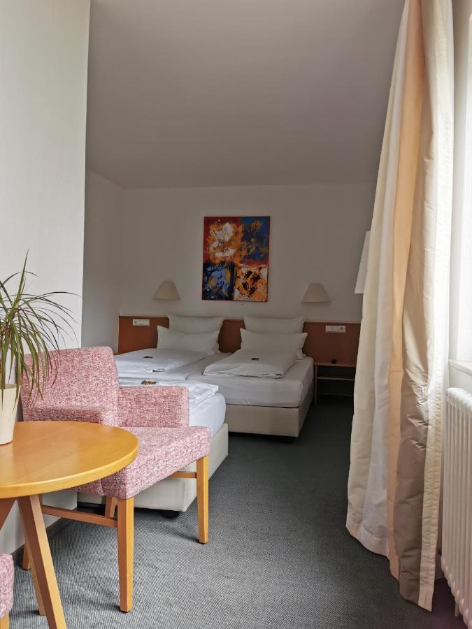 Hotel Schober フライベルク・アム・ネッカー エクステリア 写真